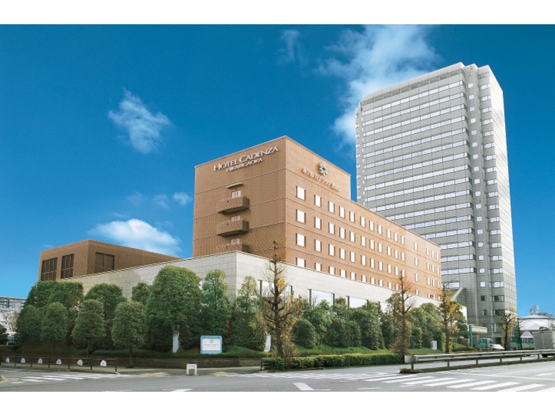 関越自動車道「練馬IC」より10分。
都営大江戸線「光が丘駅」より徒歩12分。
近隣には大型ショッピングモール「光が丘IMA」あり。