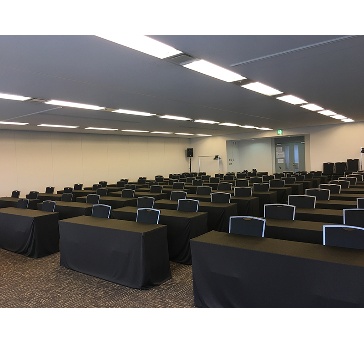 ホール21C