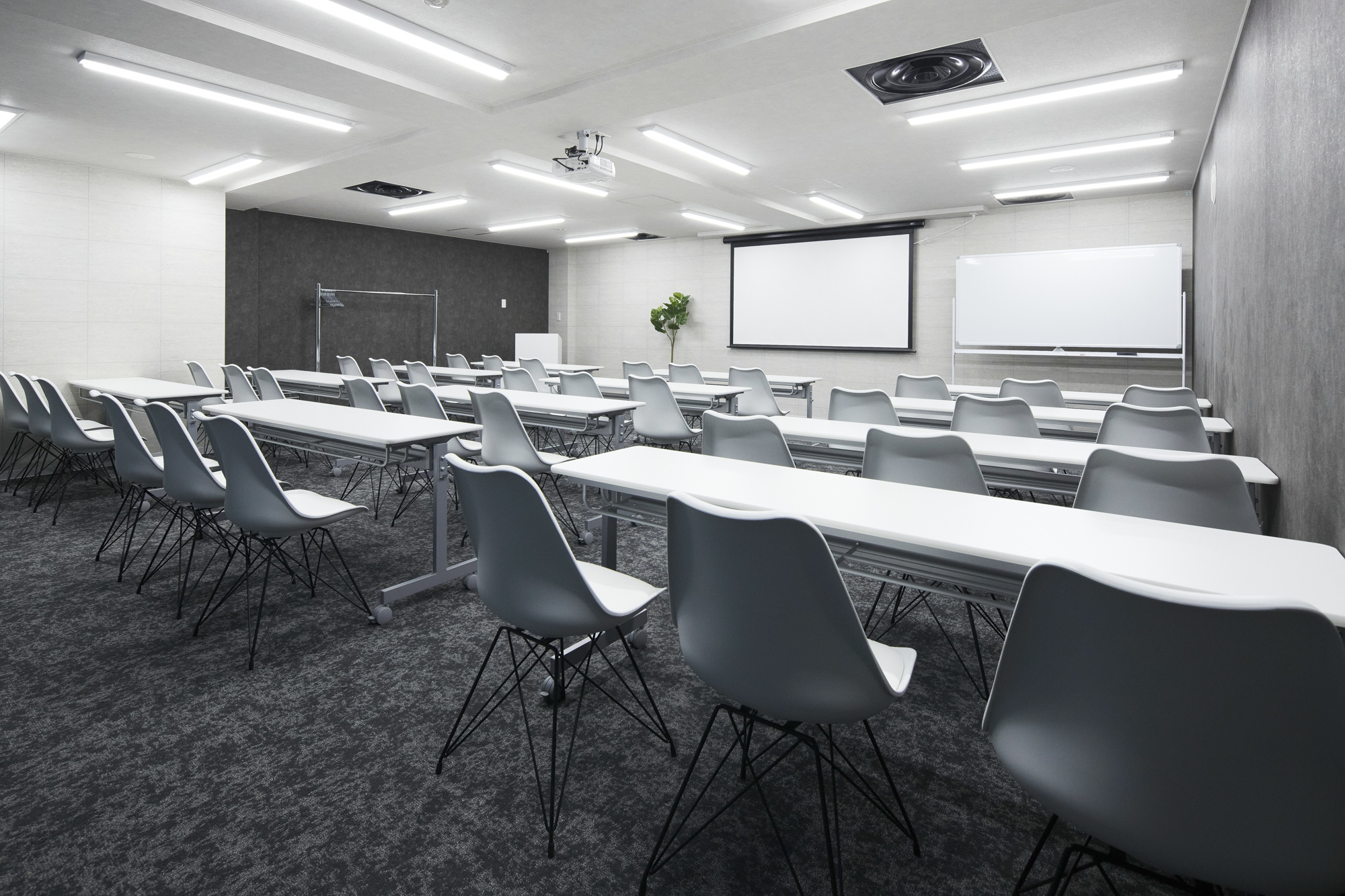スクール形式 - TIME SHARING 新宿6Bの写真