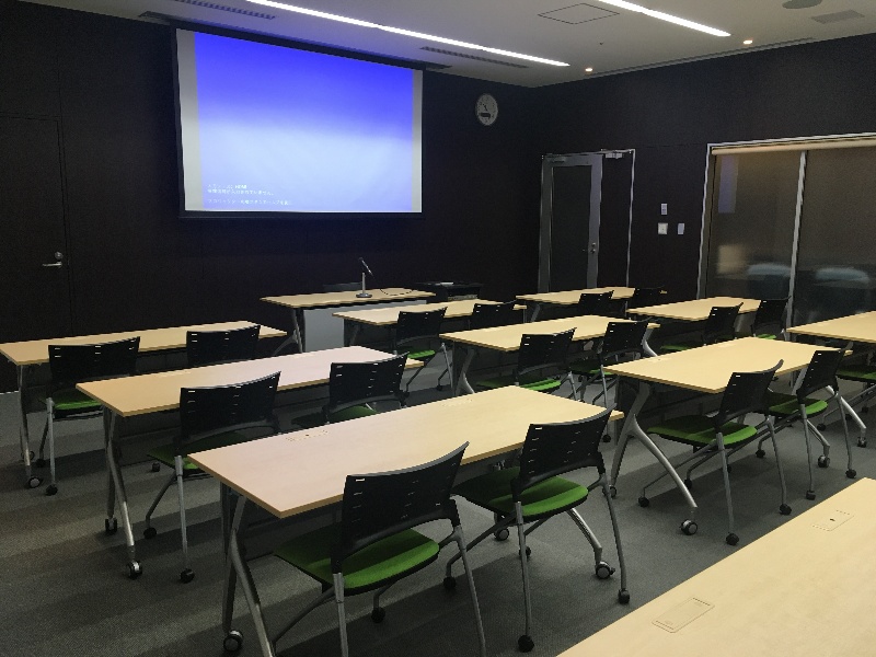 セミナールーム（小）　8時間プラン