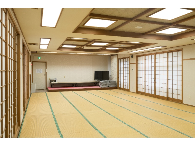 演奏等の場所貸し(当館60畳の会場)