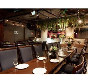 ELLE HALL Dining