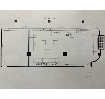 2部屋利用での立食パーティーのレイアウトイメージとなります。
料理台やドリンク台の位置はご希望に合わせて配置変更も可能で御座います。