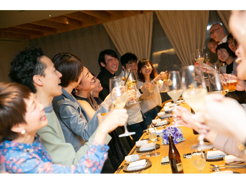 【宴会・パーティープラン】〜表参道駅から徒歩5分！婚礼も手掛けるシェフによる絶品お料理と13種類ドリンクでゲストの満足度を上げる〜