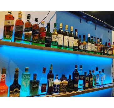 年末忘年会!!!結婚式二次会も◎【飲み放題2時間＋お食事7品】