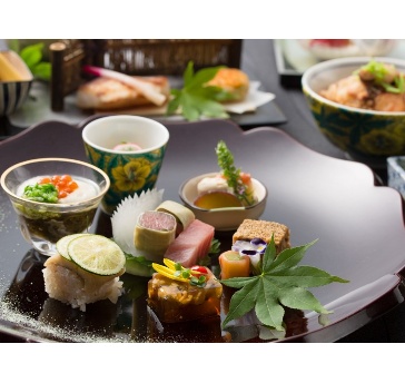 【2.5時間の飲み放題と愉しむ特別懐石】歓迎会・送別会プラン　12,000円