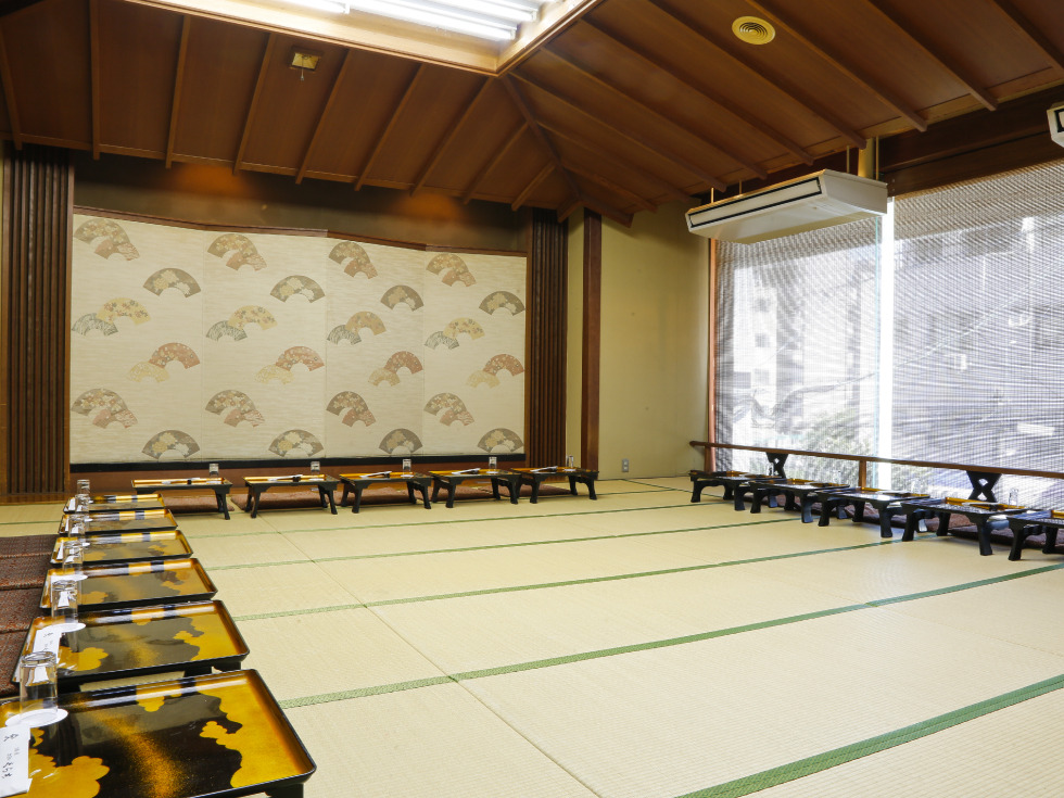 中広間 かつらぎ
