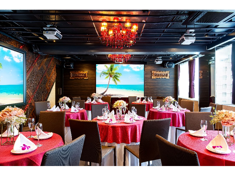 ▼会場紹介▼
グレースバリ六本木アロナ
当ビル内8F
着席：最大40名
立食：最大60名
