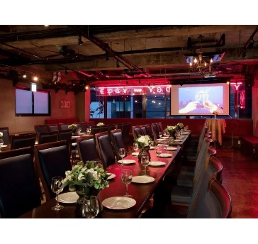 ELLE HALL Dining