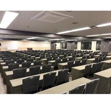 ホール3C