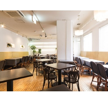 2階　BANQUET ROOM