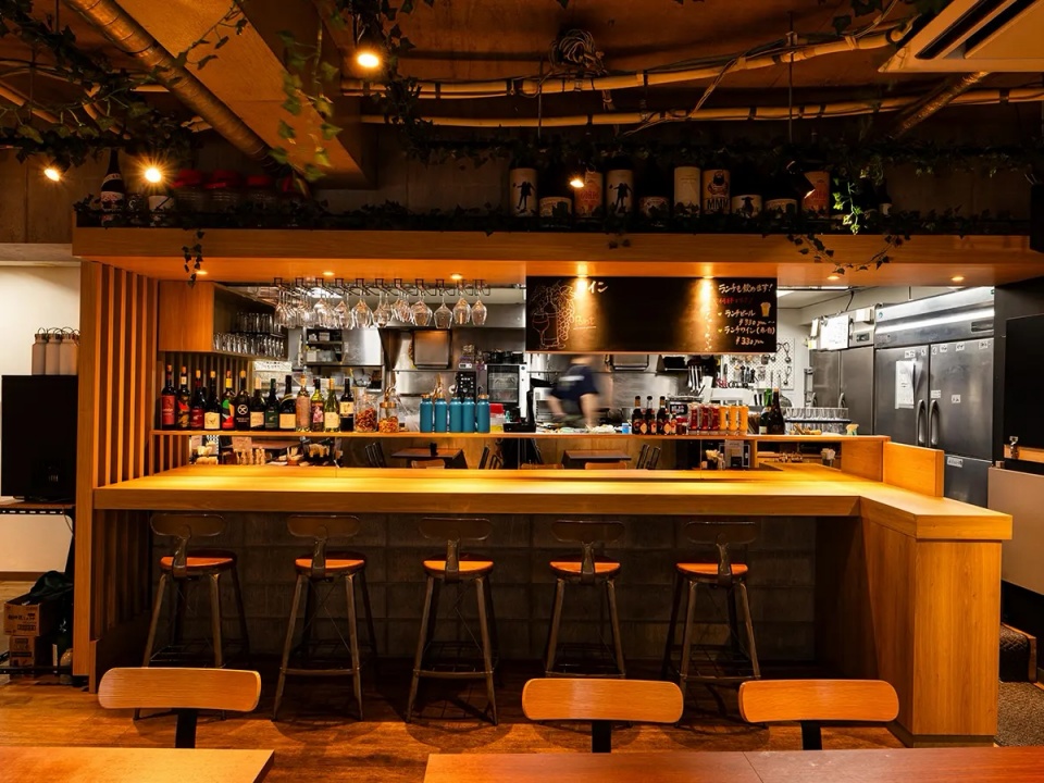 ワインビストロ 柴田屋酒店本店