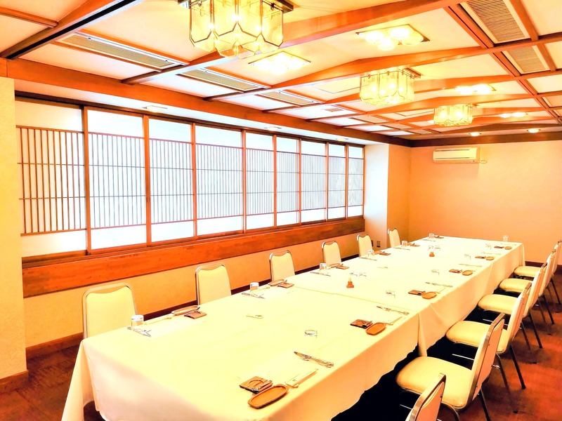 小宴会場「唐沢葵」の会議室利用プラン（2時間）