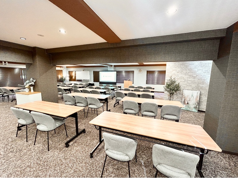 令和の会議室はオシャレ！