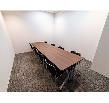 ROOM H / I