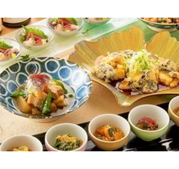 《個室確約》【みやびコース】全6品 2時間飲放付 4730円⇒4300円（税込）