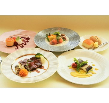 【お昼のランチ忘新年会プラン】～オフィシャルなご会合からプライベートな親睦会に～【平日限定】