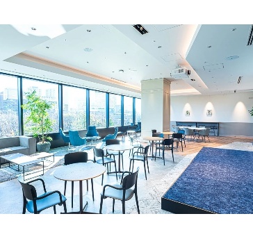 CO･MO･RE STUDIO & LOUNGE