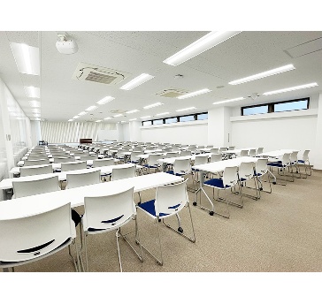 904_130㎡_セミナーやイベント会場に最適！