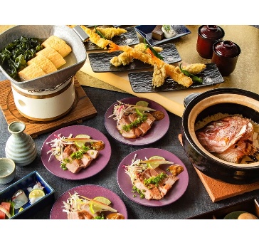 《個室確約》【名物堪能コース】全8品 2時間飲み放題付 7370円⇒6800円（税込）