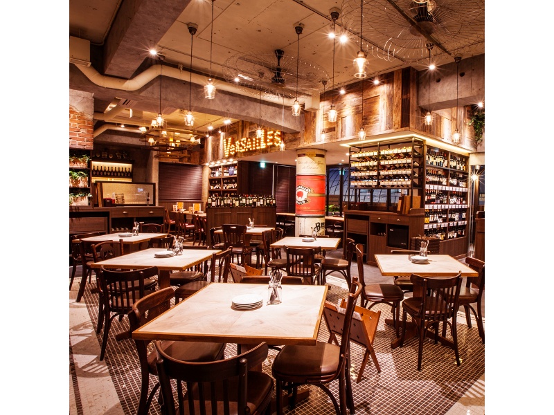 メインフロア