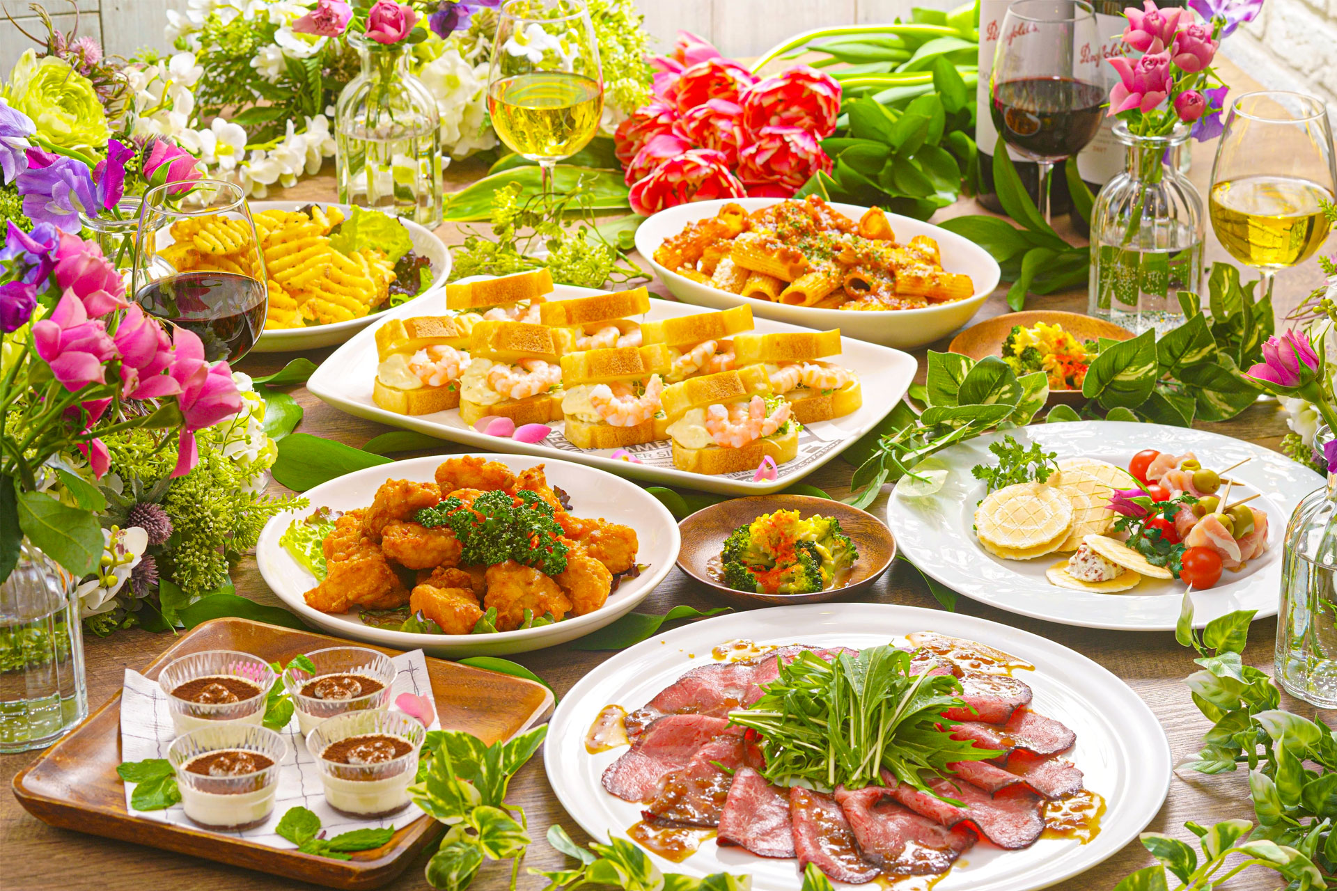 月～木（祝日除く）【2時間飲み放題】スタンダードプラン＜9品＞会場3時間込
最低保証金額132,000円（税込）～