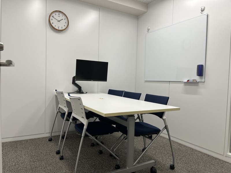 Room2