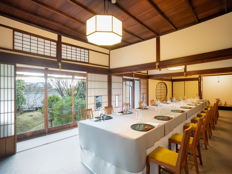 傘の間