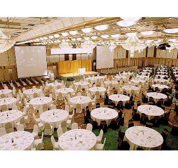 本館 3F 大宴会場「都久志の間」