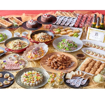 【ホテル開業10周年記念】 今年だけの“10大特典”が付いた贅沢パーティープラン登場！乾杯酒のサービスや料理グレードアップなど、豪華特典をたっぷりご用意。