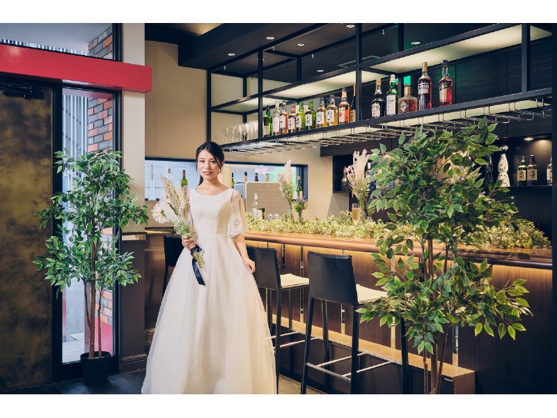 入口部分
入って左側(写真左側)はバーカウンターです