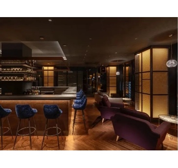 THE LIVELY BAR