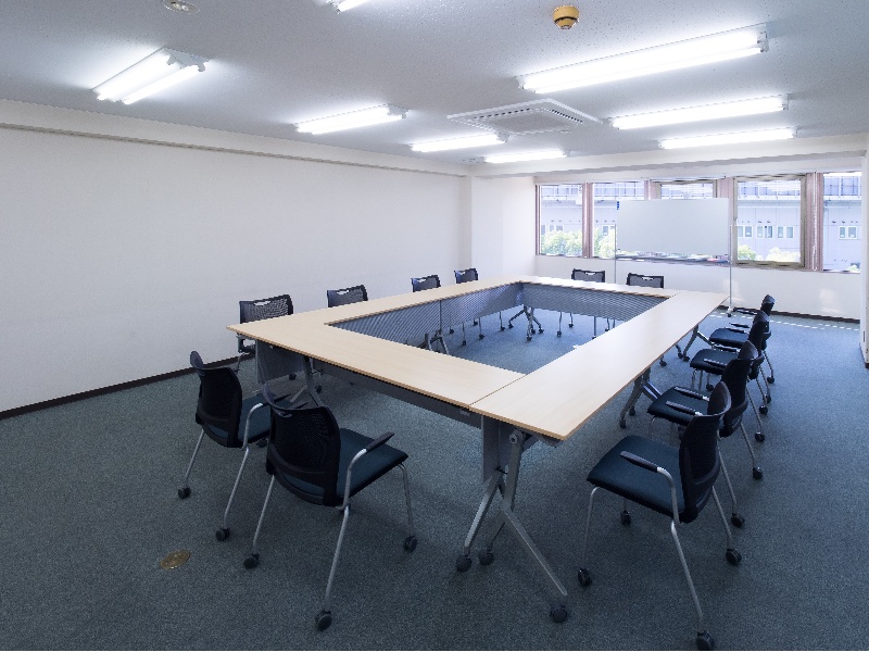 【401：55㎡・403号室：57㎡】