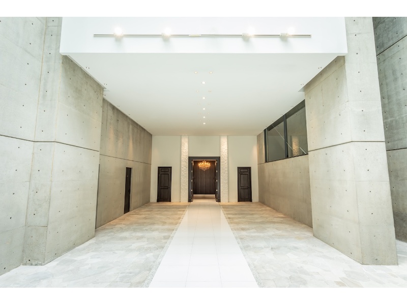 【Sky HALL】