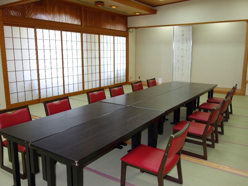 「桂の間」44畳
36名様まで対応可
座敷での利用可