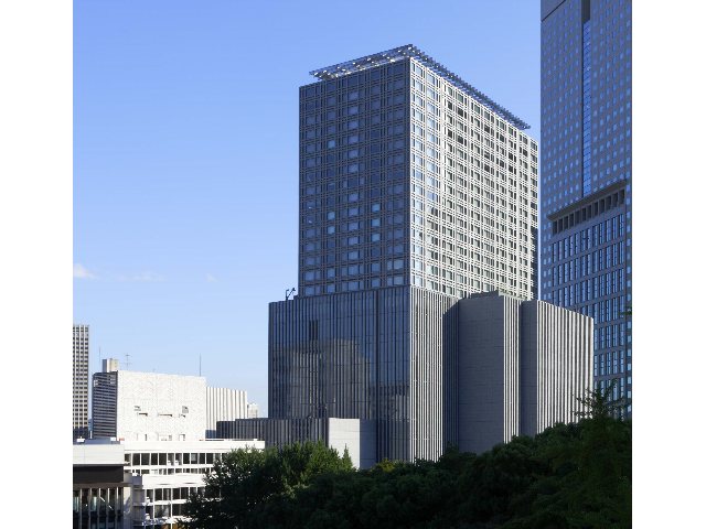 地下鉄４路線が利用でき、さらに駅直結という利便性はあらゆるお集まりに最適。