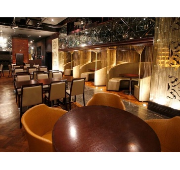 ENTERTAINMENT DINING BERONICA