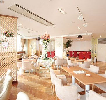 グレースバリ横浜ハマボールイアス店バハマール