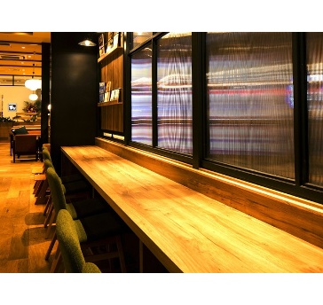 kawara CAFE&DINING KITTE博多店