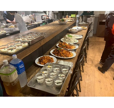 キッチンを使用した飲食持ち込み懇親会 事例写真1枚目