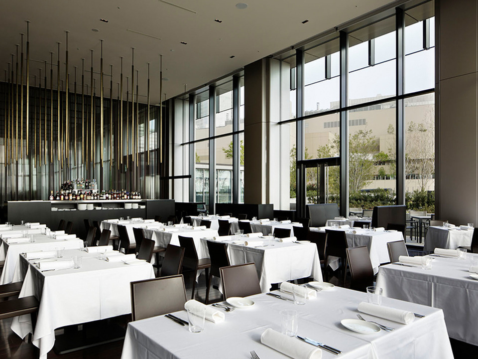 THE COSMOPOLITAN GRILL | BAR | TERRACEの画像3枚目