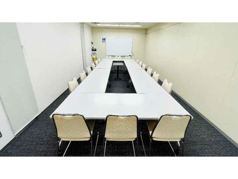 ホール8C  (8F)