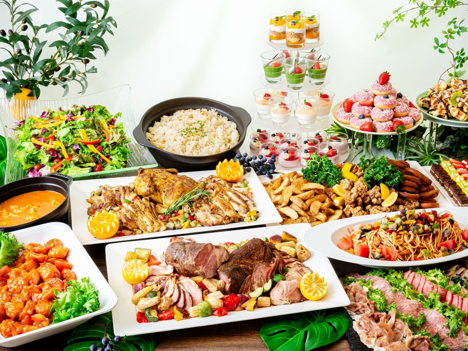 【打ち上げ・大人数宴会に】全8品食べ放題付きビュッフェ＋飲み放題｜会場費・映像音響設備費込み
