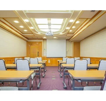 E会議室