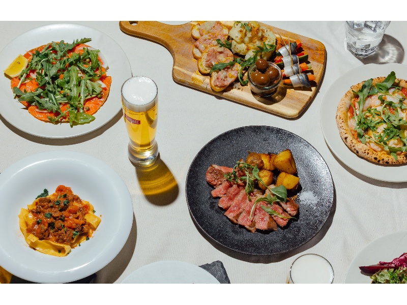 【2Hプレミアム飲み放題付き】プレミアムコース7000円！<ピッツァや牛サーロイングリル、パスタなど／全10品>