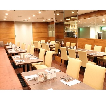 川崎日航ホテル　カフェレストラン「ナトゥーラ」