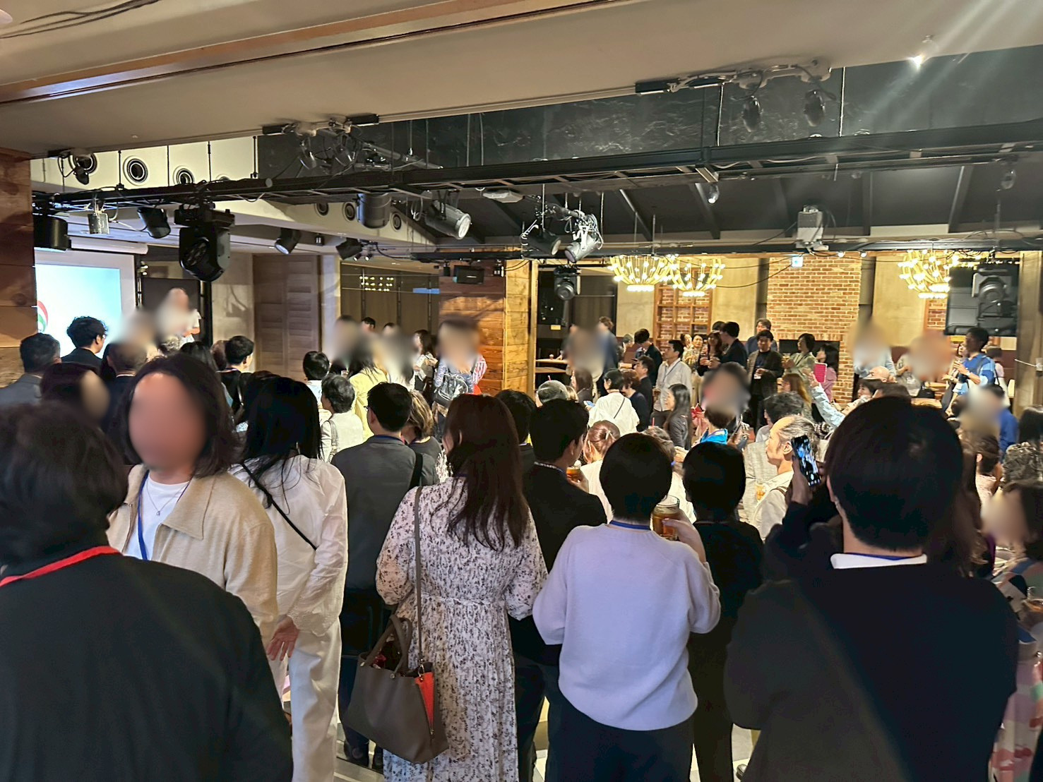 異業種交流会｜平日19時～22時（3時間利用） 事例写真3枚目