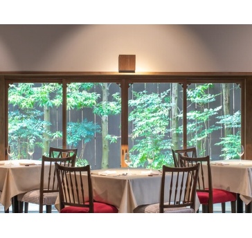 萬屋本店レストラン
