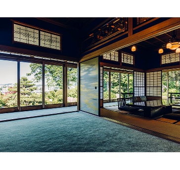 群青の間