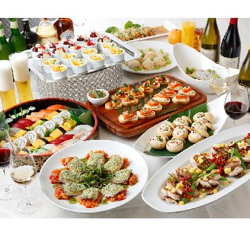 忘新年会プラン（折衷料理卓盛り・フリードリンク・会場費・税・サービス料込み）